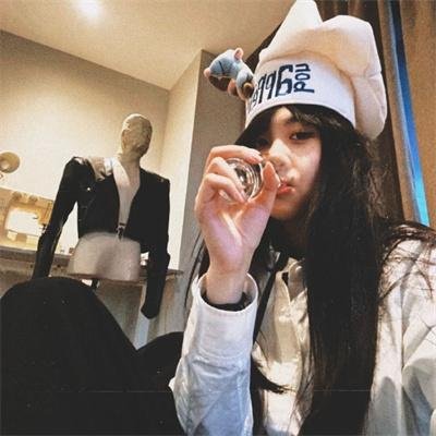 玉女桃花半夜开